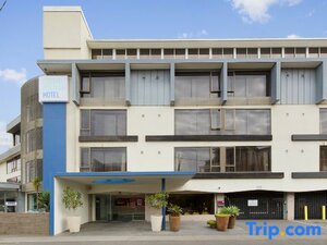 Гостиница Cosmopolitan Hotel