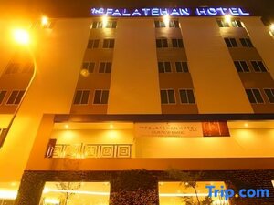 Гостиница The Falatehan Hotel