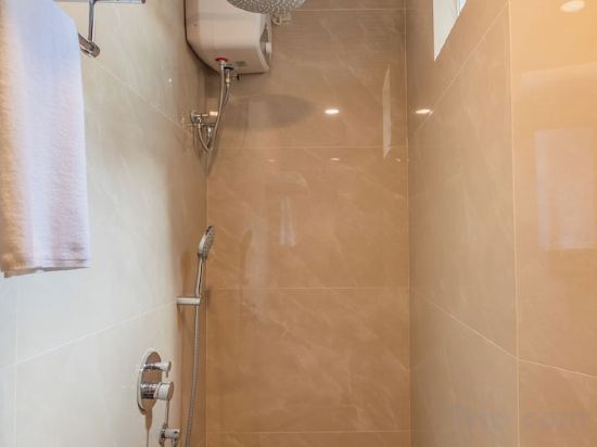 Фото Umet Seaview Hotel with Free Roundtrip Airport Pick up and drop off