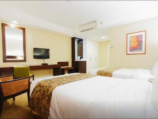 Фото Harolds Evotel Cebu