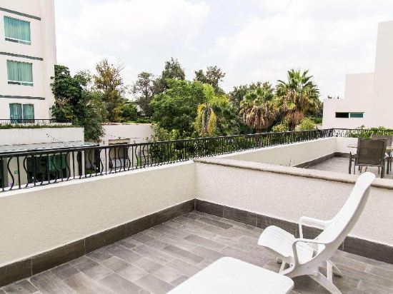 Фото Radisson Poliforum Plaza Hotel Leon