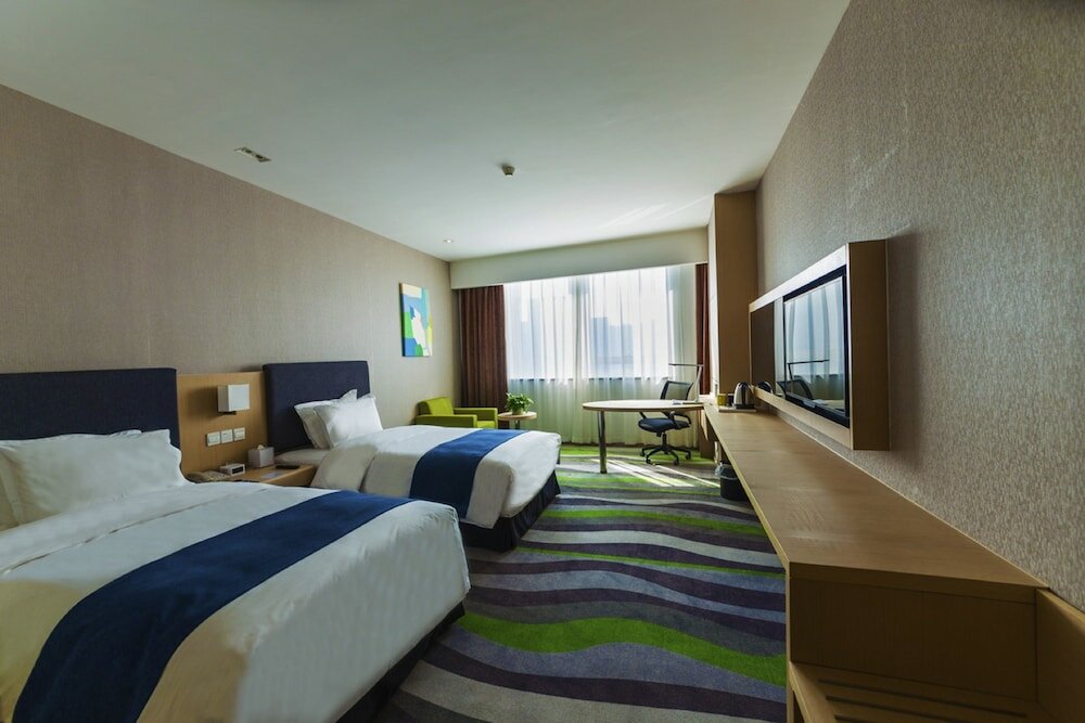 Фото Holiday Inn Express Jinan High-Tech Zone, an Ihg Hotel