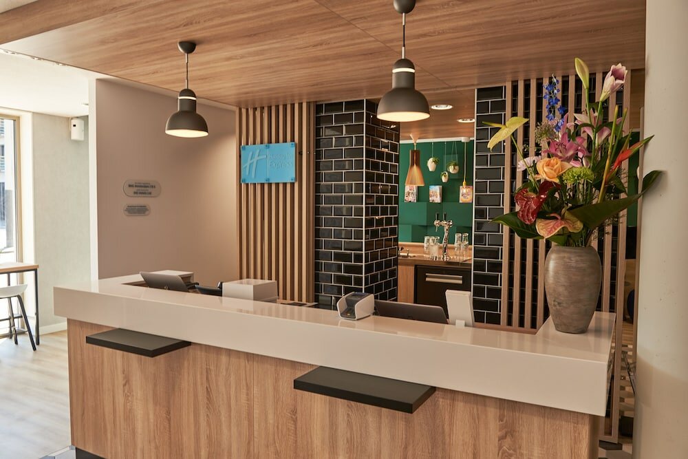 Фото Holiday Inn Express Amsterdam - City Hall, an Ihg Hotel