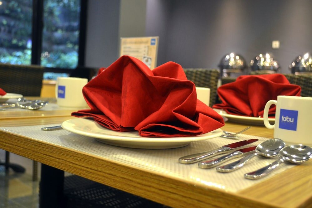 Фото Fabu Hotel Bandung