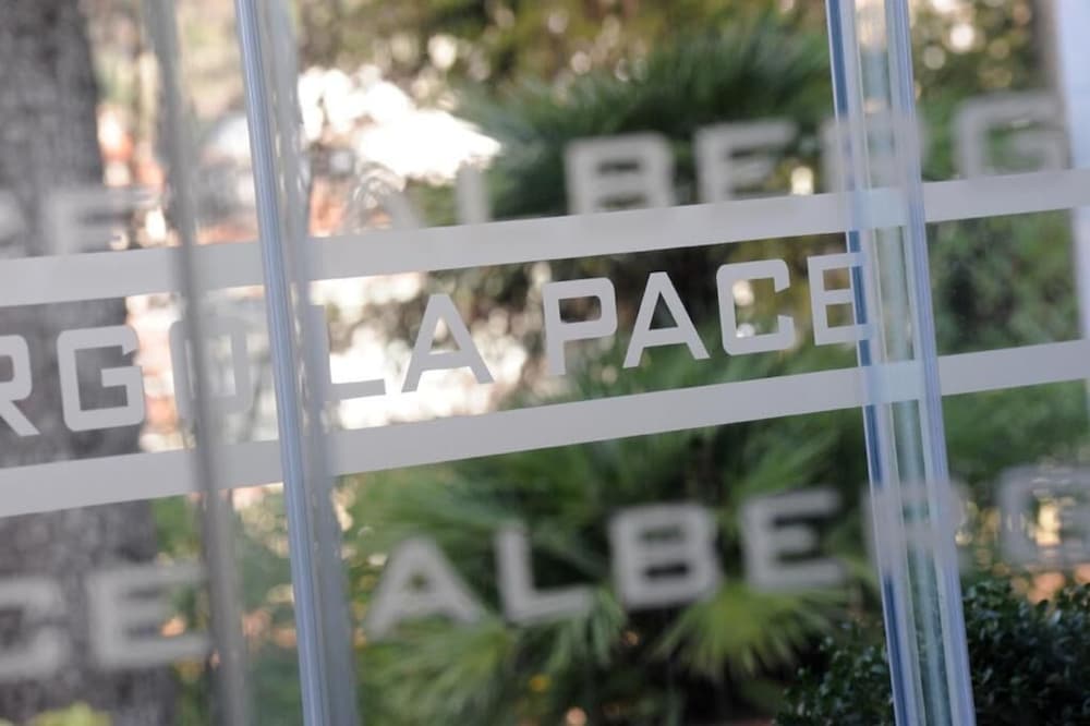 Фото Albergo La Pace