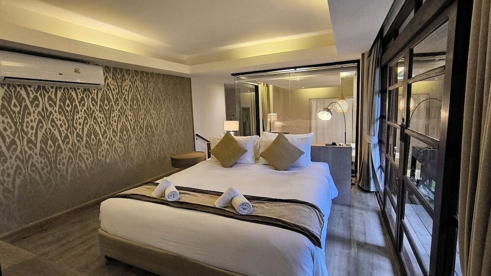 Фото Issara Boutique Winery Hotel