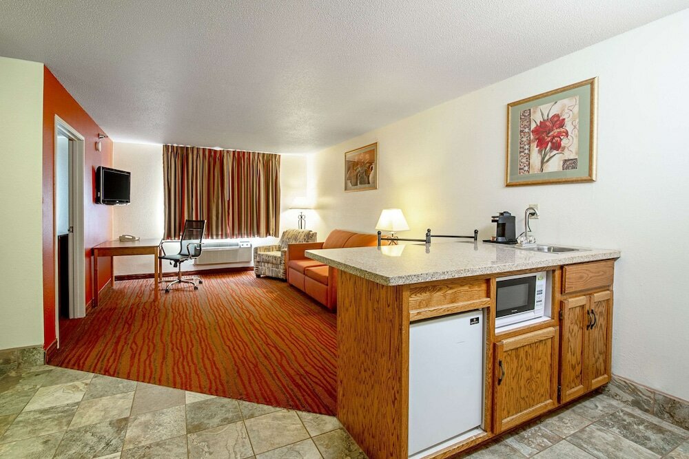 Фото Quality Inn Aberdeen