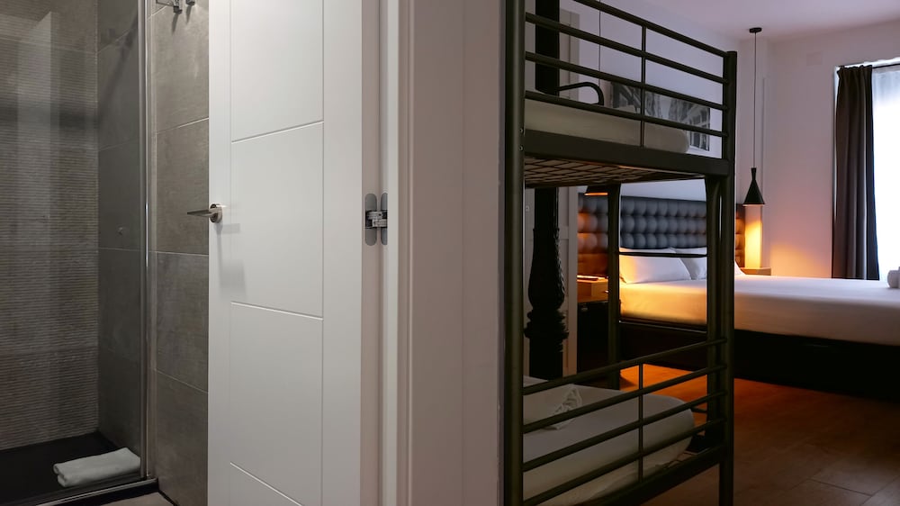 Фото Woohoo Rooms Chueca