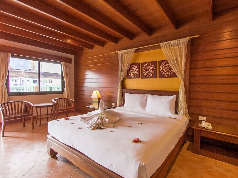 Фото отеля 2