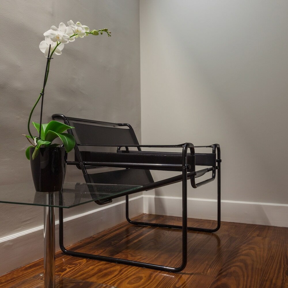 Фото B The Guest Downtown