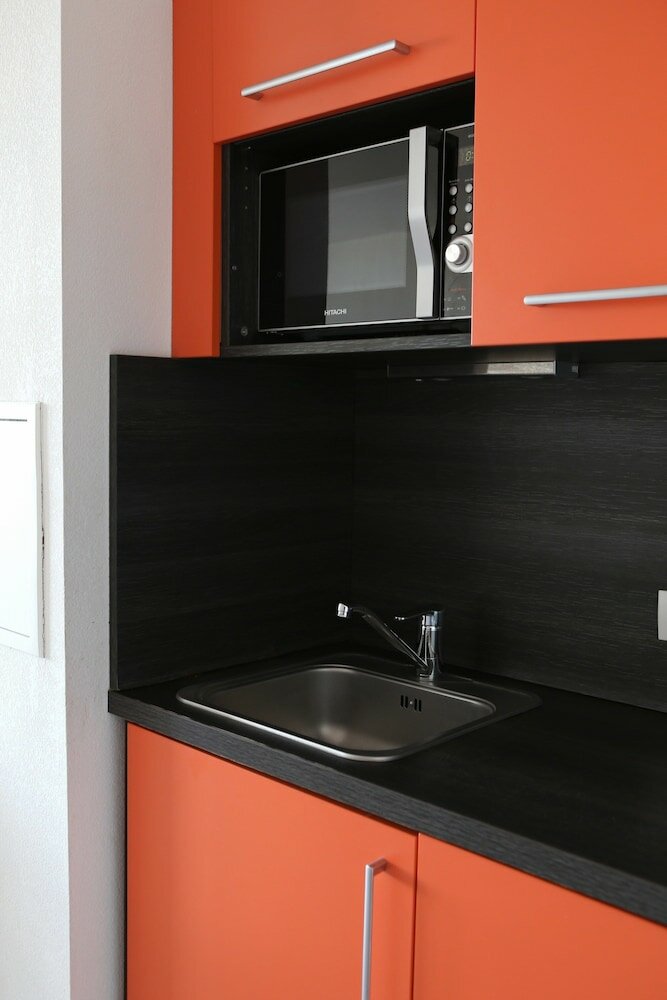 Фото Adonis Paris Sud