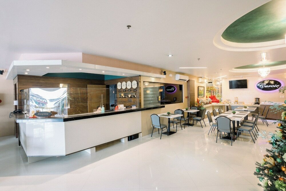 Фото Allure Hotel & Suites