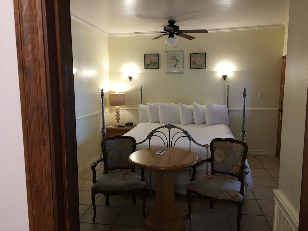 Фото Seacrest Inn