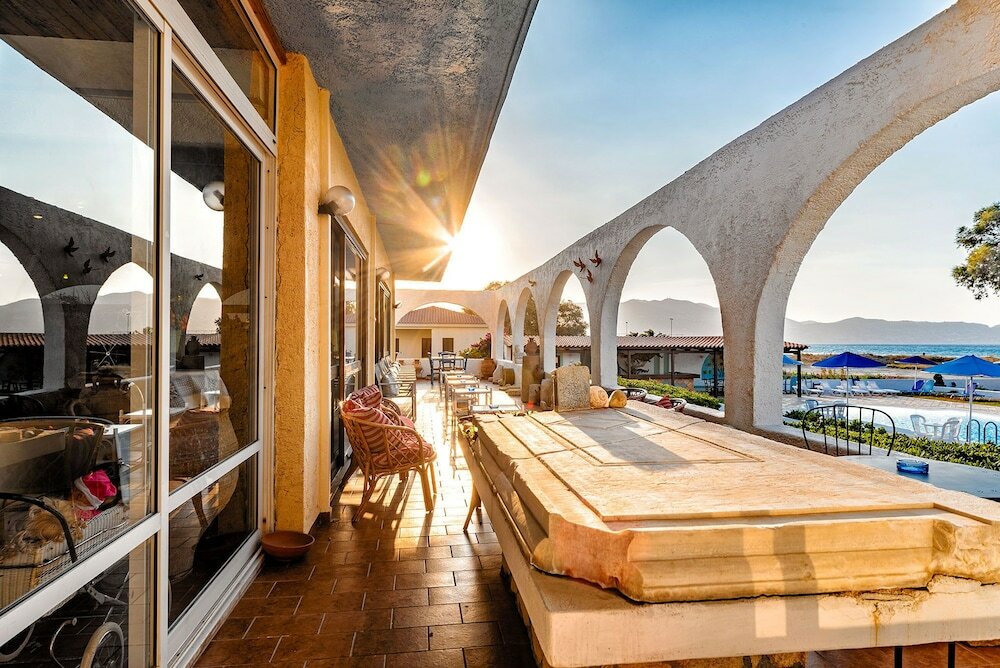 Фото Hotel Tsagarakis Beach