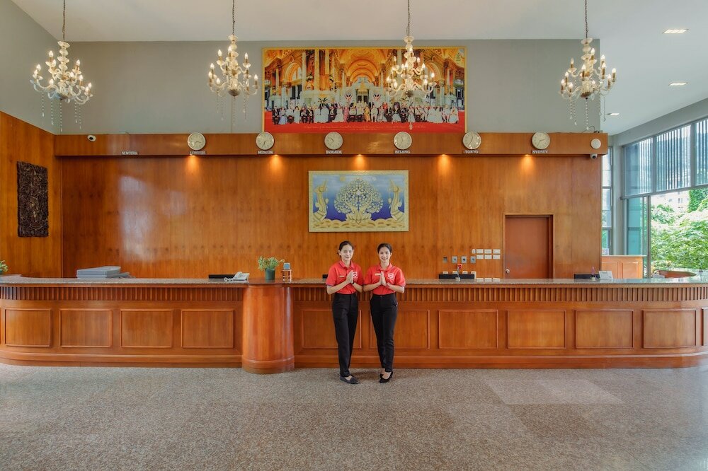 Фото Elite Suites Hotel Patong