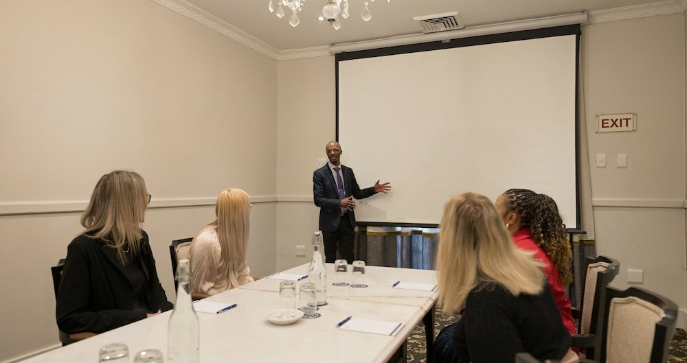 Фото Anew Hotel Hilton Pietermaritzburg