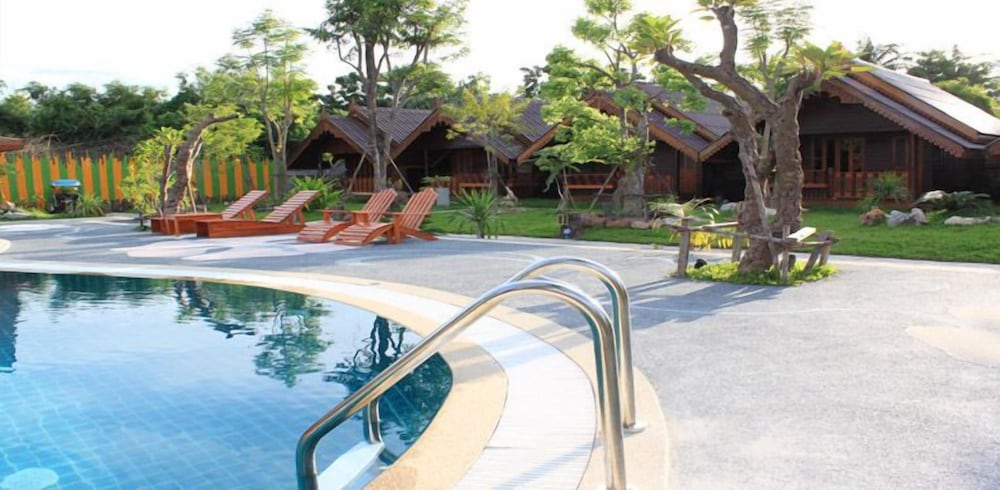 Фото Srisawat Resort