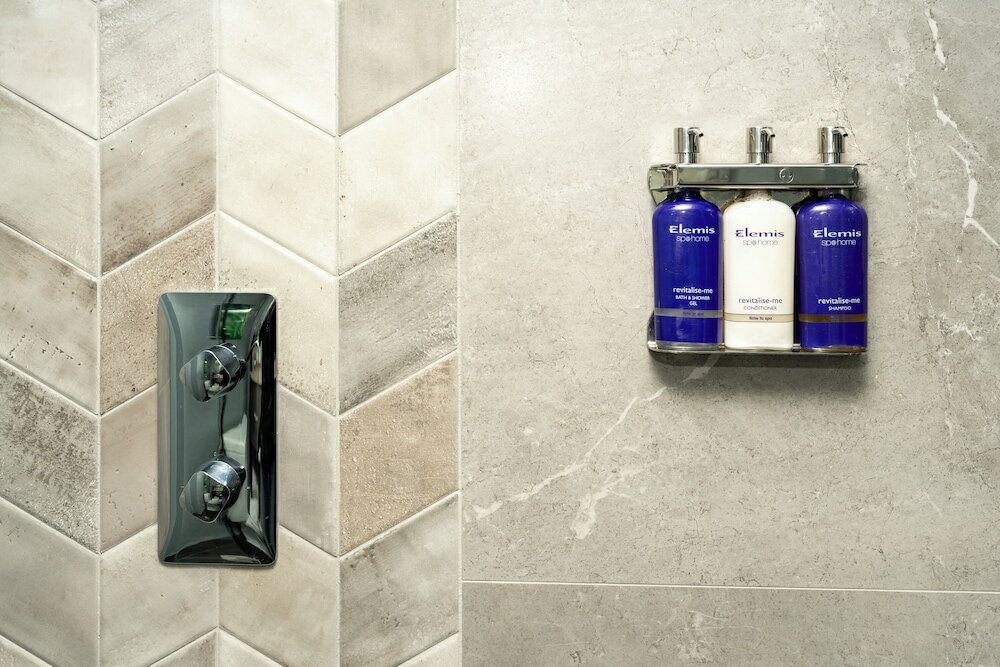 Фото Hotel Blu Vancouver