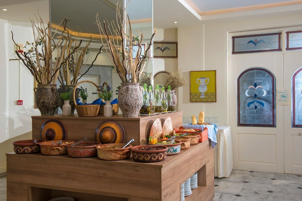 Фото Alexander House