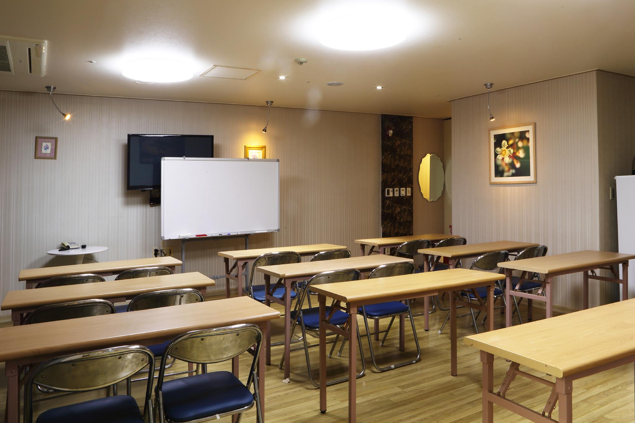 Фото The Hotel Yeong Jong