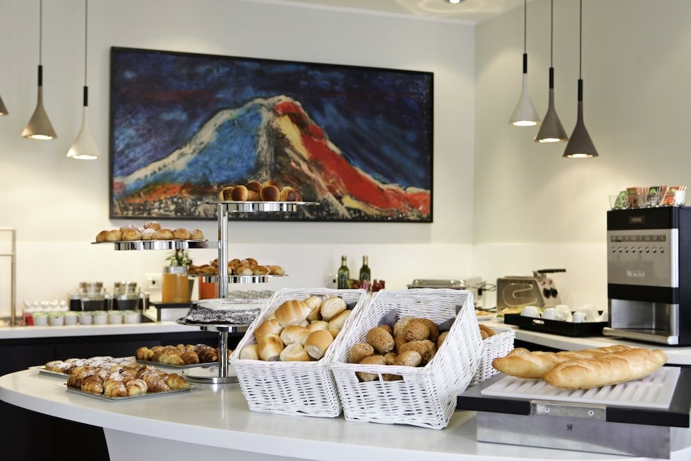 Фото Mercure Napoli Centro Angioino