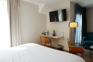 Les Sables Blancs (Bretagne, Finistère, Arrondissement de Quimper, Loctudy, Rue des Sables Blancs, 45), hotel