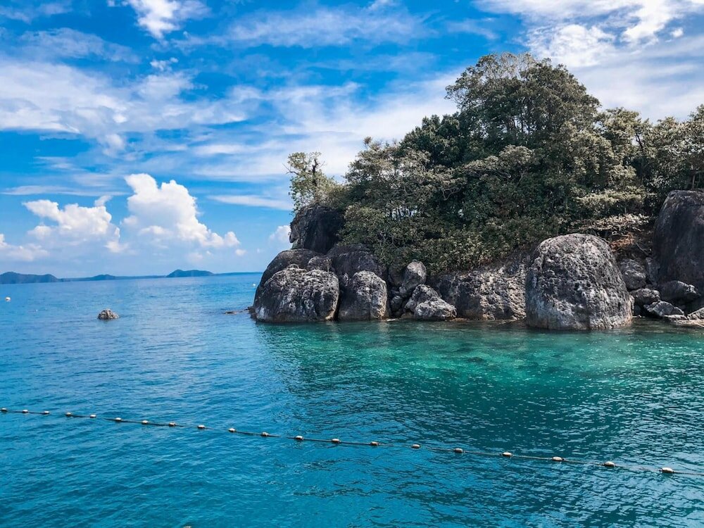 Фото Coconut Beach Resort