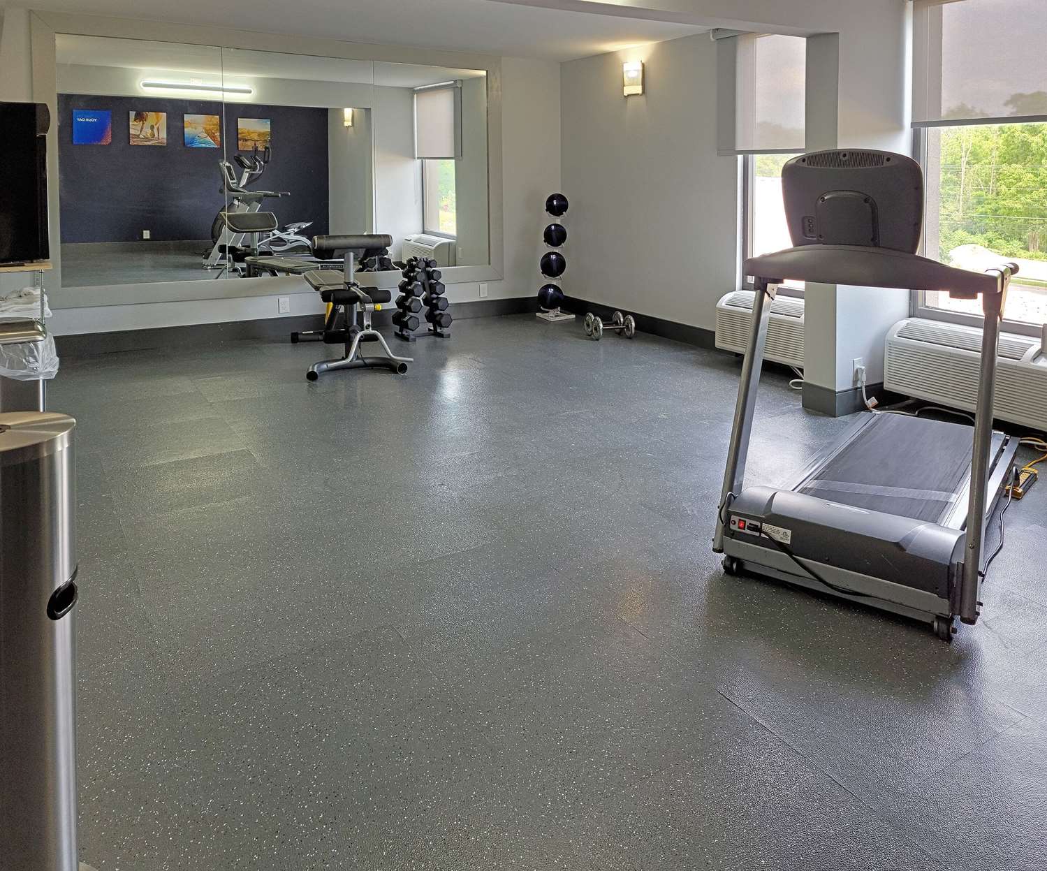 Фото Comfort Inn & Suites Wyomissing/Reading