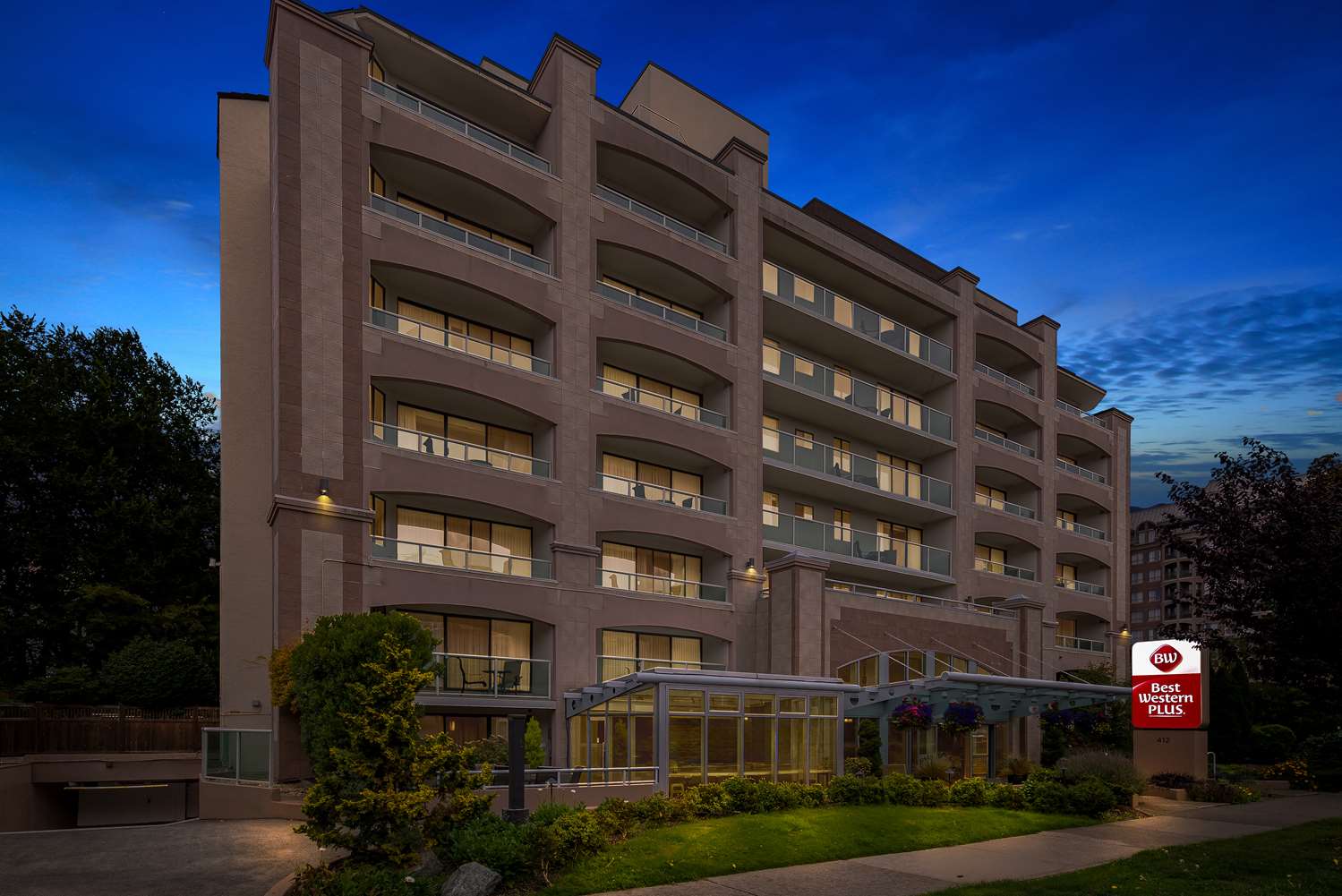 Фото Best Western Plus Inner Harbour - Victoria Hotels