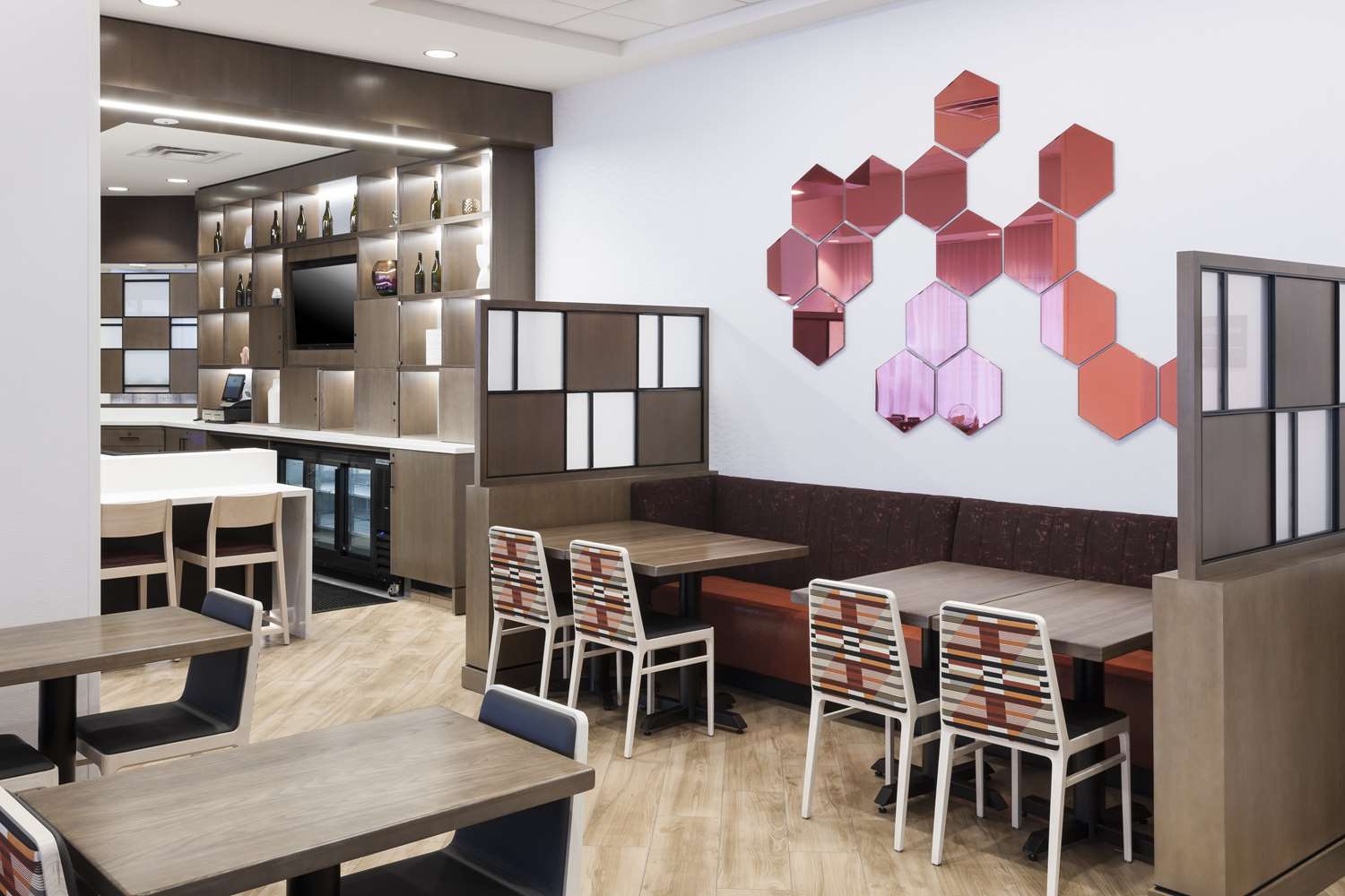 Фото Hampton Inn & Suites Phoenix Downtown