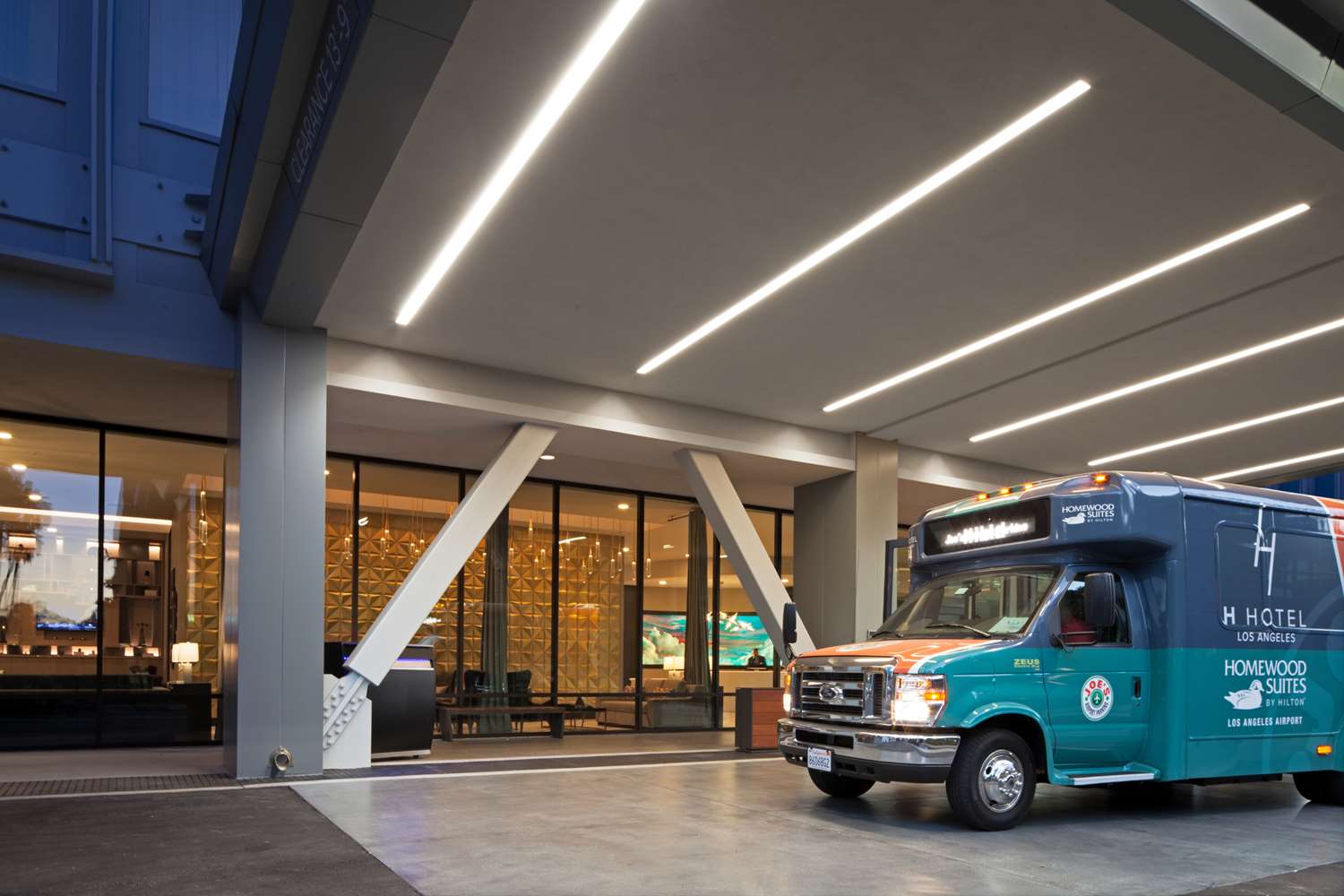 Фото H Hotel Los Angeles, Curio Collection by Hilton