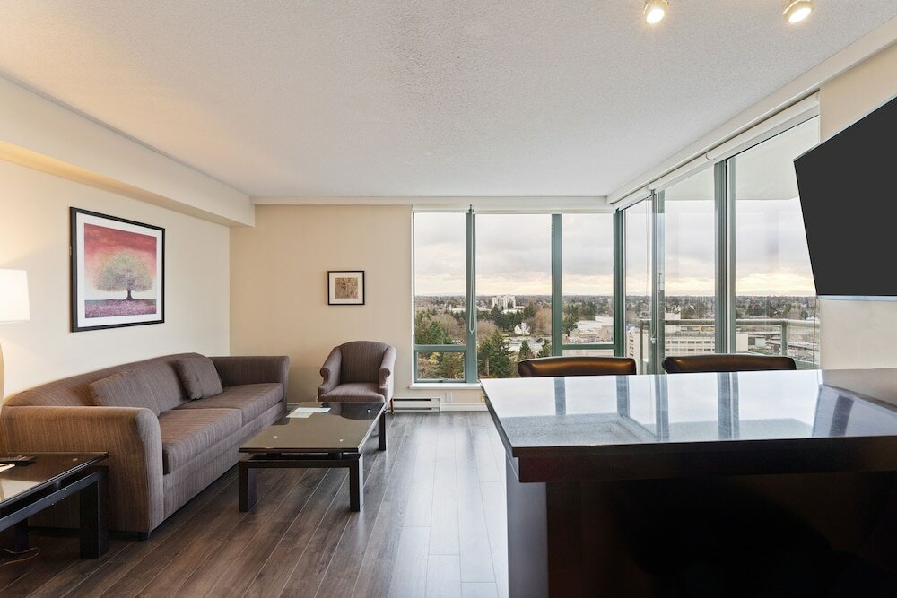 Фото Executive Hotel Vancouver Airport