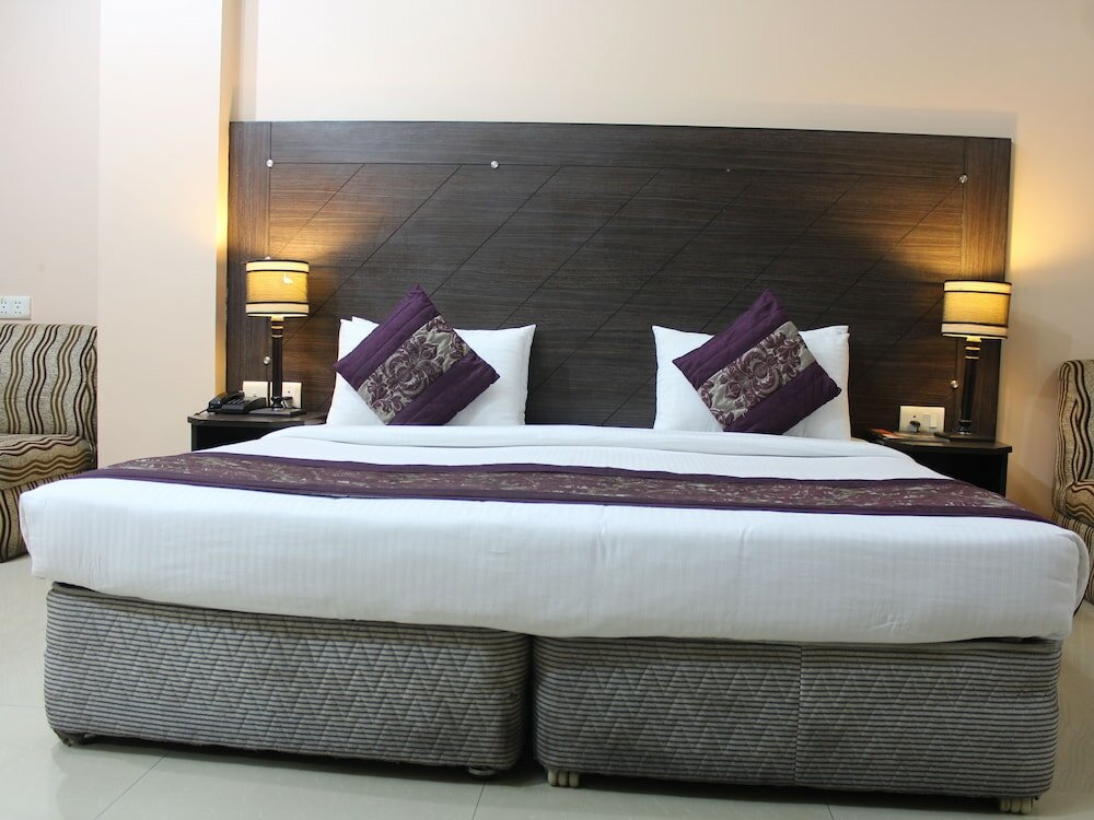 Фото Hotel Kyron