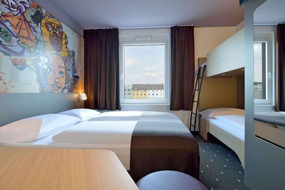 Фото B&b Hotel Köln-Ehrenfeld