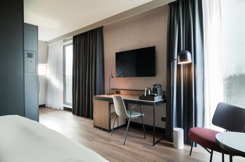 Фото Radisson Red Hotel, Oslo Airport