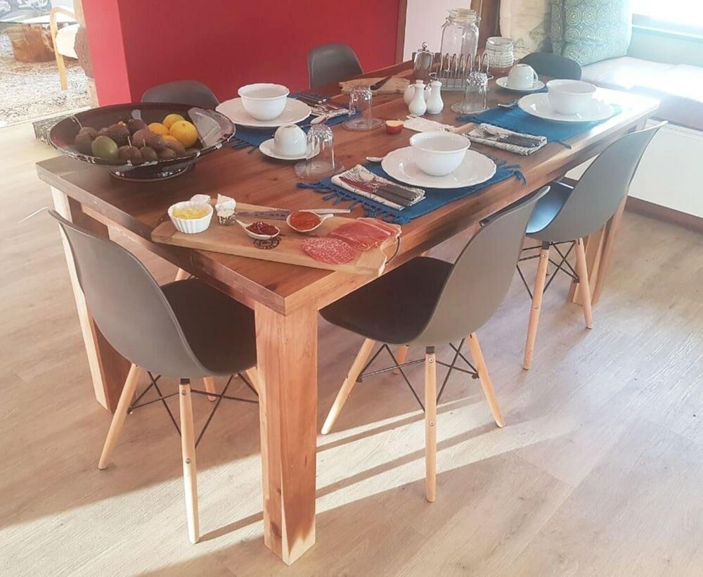 Фото A Queenslin Guesthouse