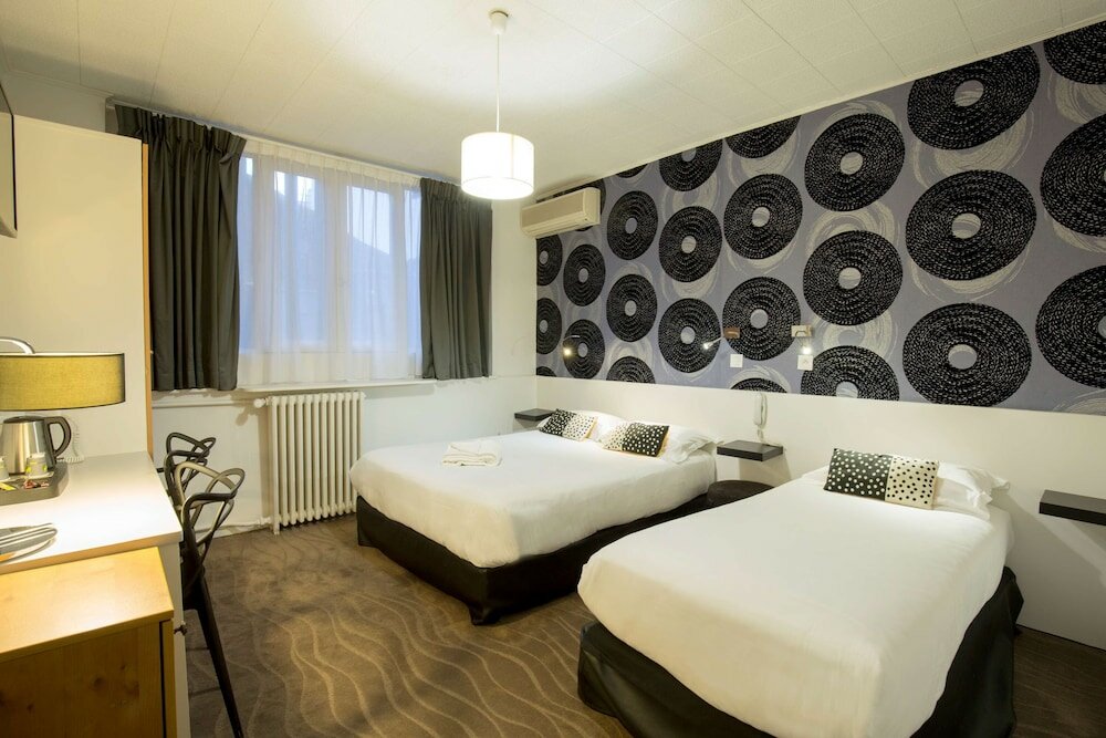 Фото Hôtel Raymond 4 Toulouse