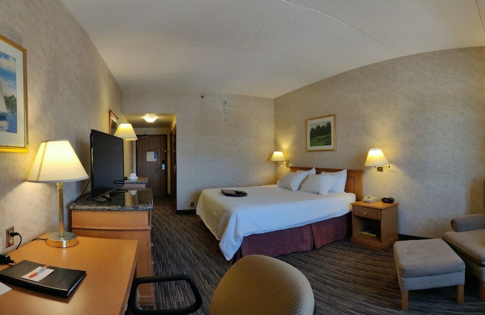 Фото Humphry Inn & Suites