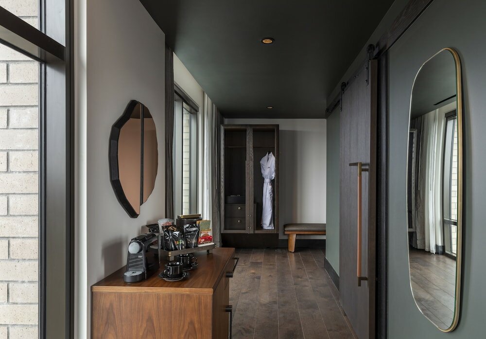 Фото Thompson Denver