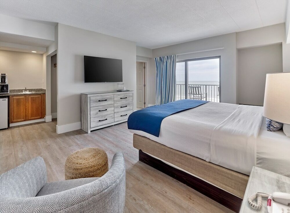 Фото Henlopen Hotel