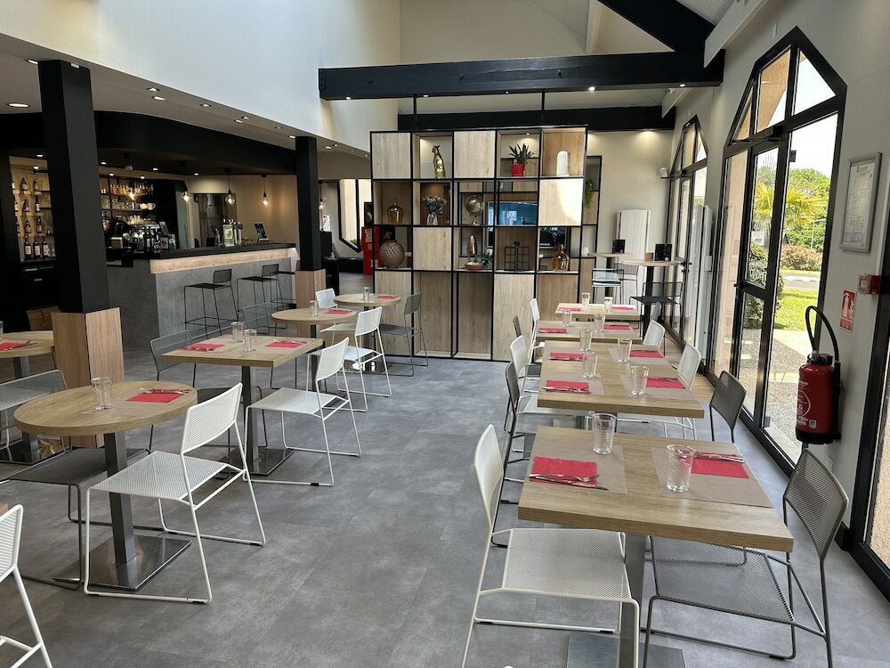 Фото Ibis Saint-Lô La Chevalerie