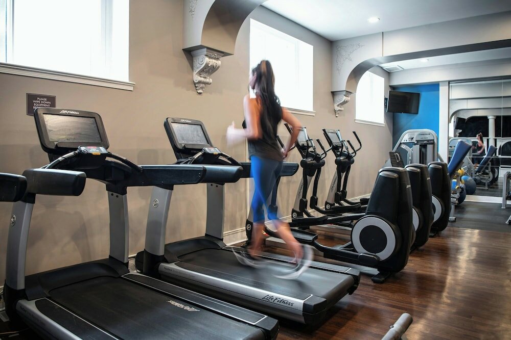 Фото The Hotel Saskatchewan Autograph Collection