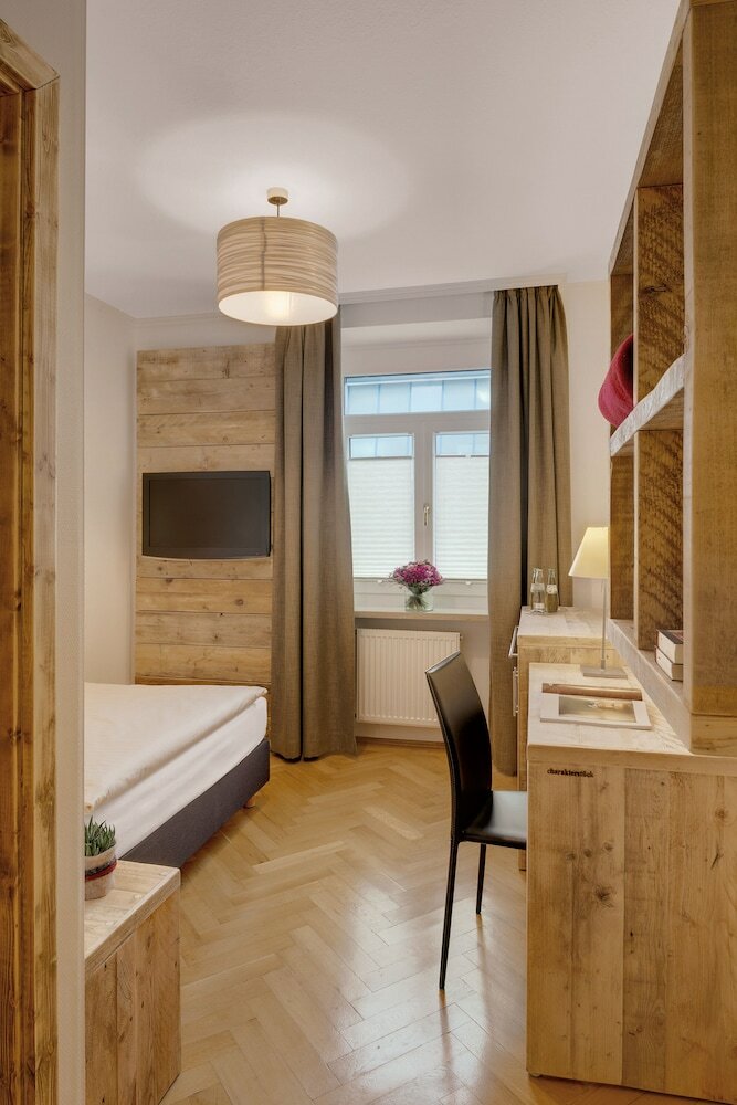 Фото Alpen Hotel München