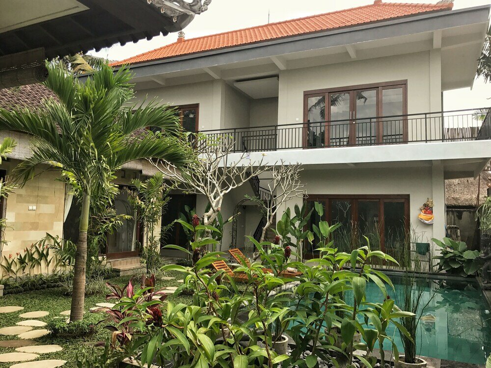 Фото Uma Loka Villa