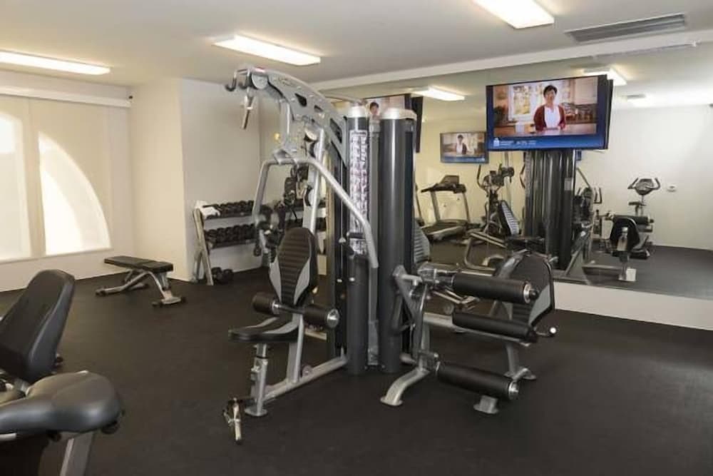 Фото Skyline Hotel & Casino