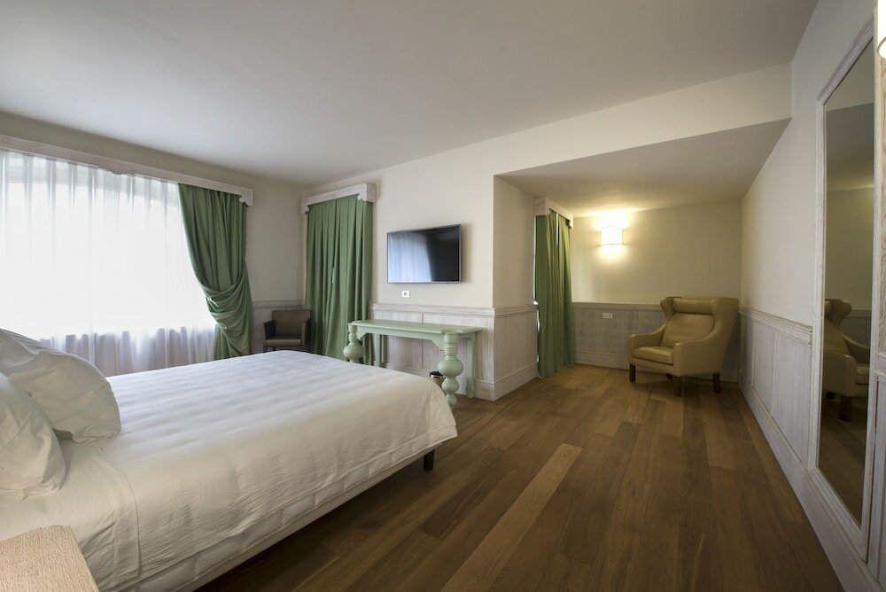 Фото Officina del Sole