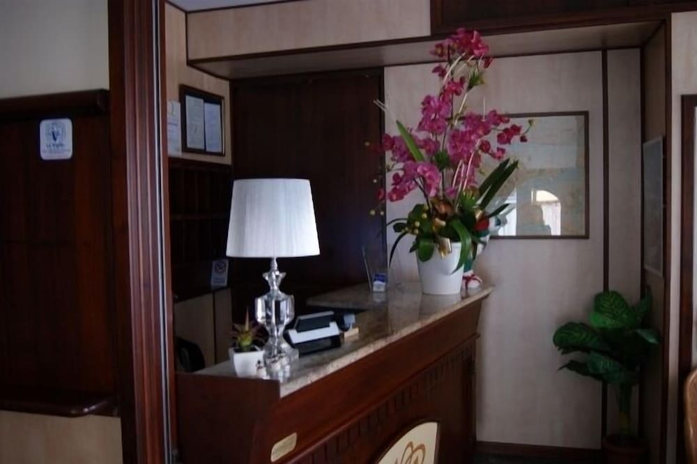 Фото Hotel Riviera