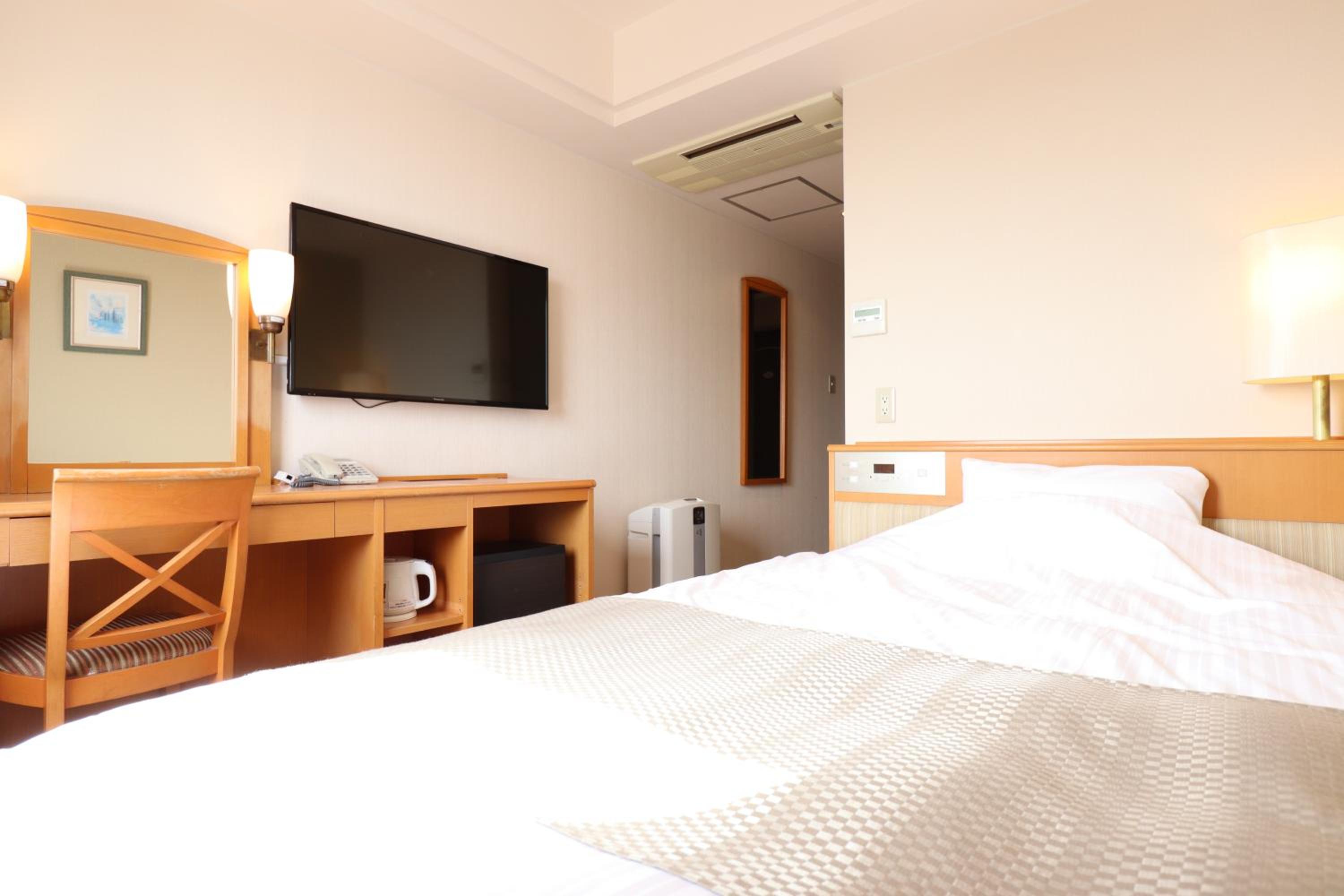 Фото Imabari Urban Hotel