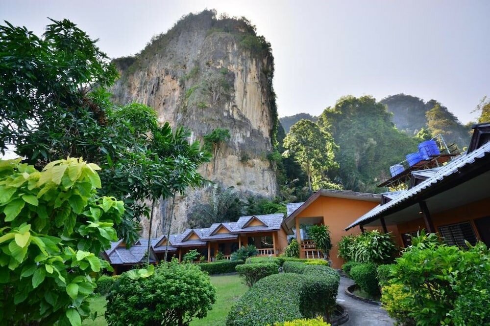Фото Diamond Cave Resort