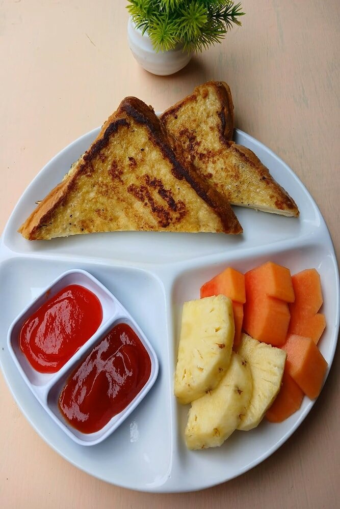 Фото Downtown Monkey Forest - Hostel